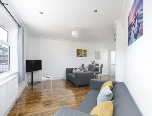 London Enfield – Ascot Gardens, Enfield, EN3 5RS